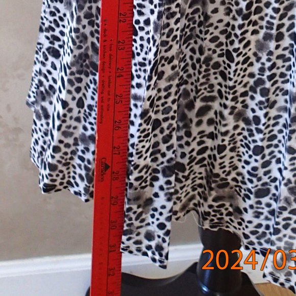A New Day Skirt Size Small - Picture 3 of 6